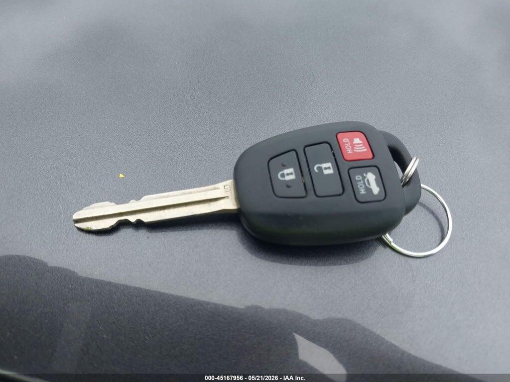 4T1BF1FK2EU468393 2014 TOYOTA CAMRY photo no. 11