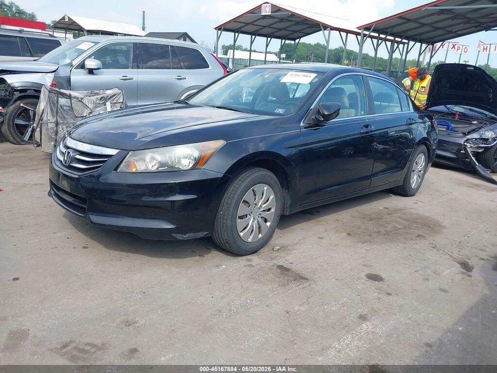 1HGCP2F33BA102705 2011 HONDA ACCORD photo no. 2
