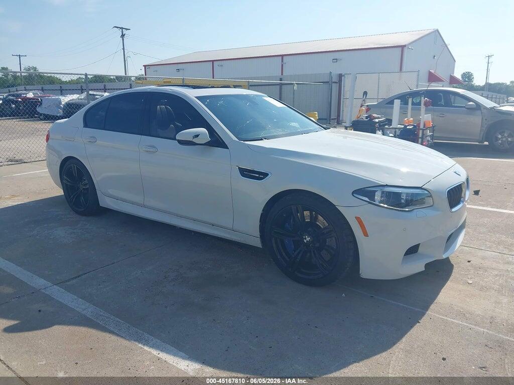 WBSFV9C59GD595613 2016 BMW M5 photo no. 1