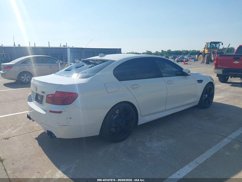 WBSFV9C59GD595613 2016 BMW M5 photo no. 4