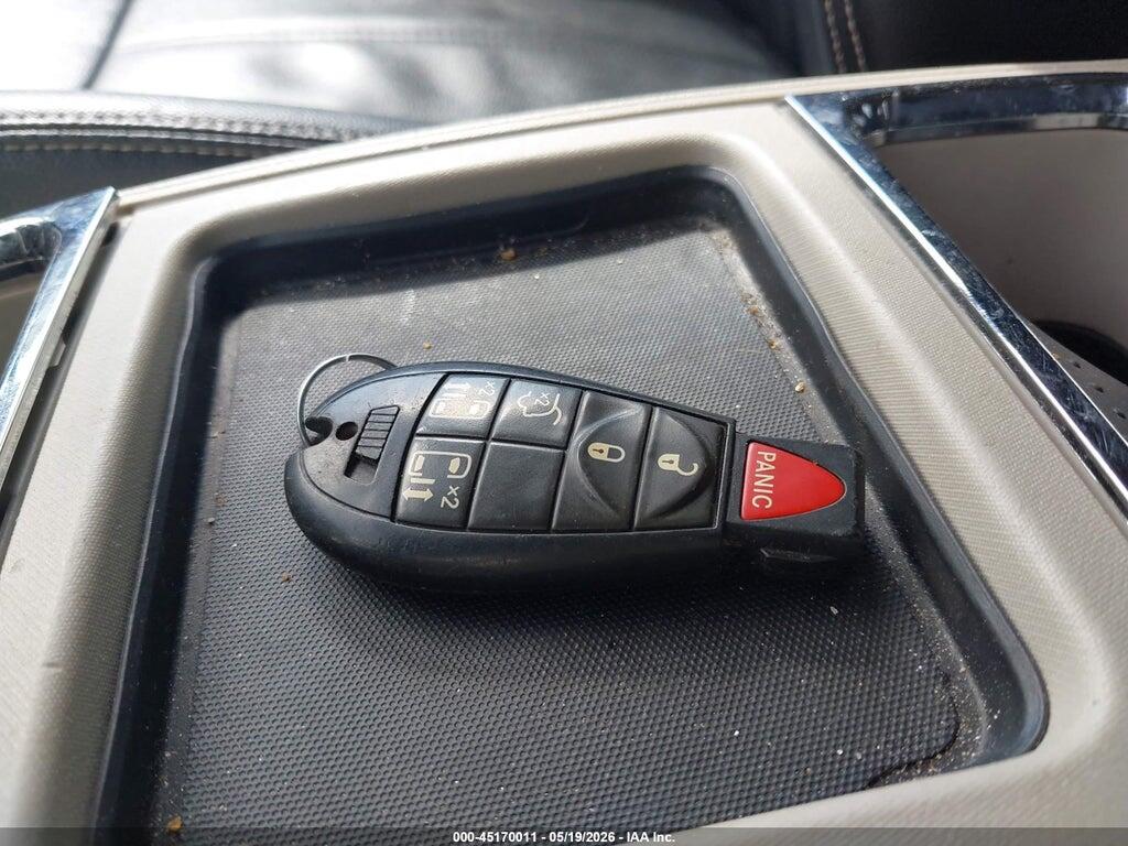 2C4RC1BGXDR690219 2013 CHRYSLER TOWN & COUNTRY photo no. 11
