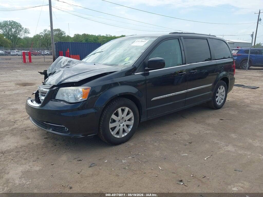 2C4RC1BGXDR690219 2013 CHRYSLER TOWN & COUNTRY photo no. 2