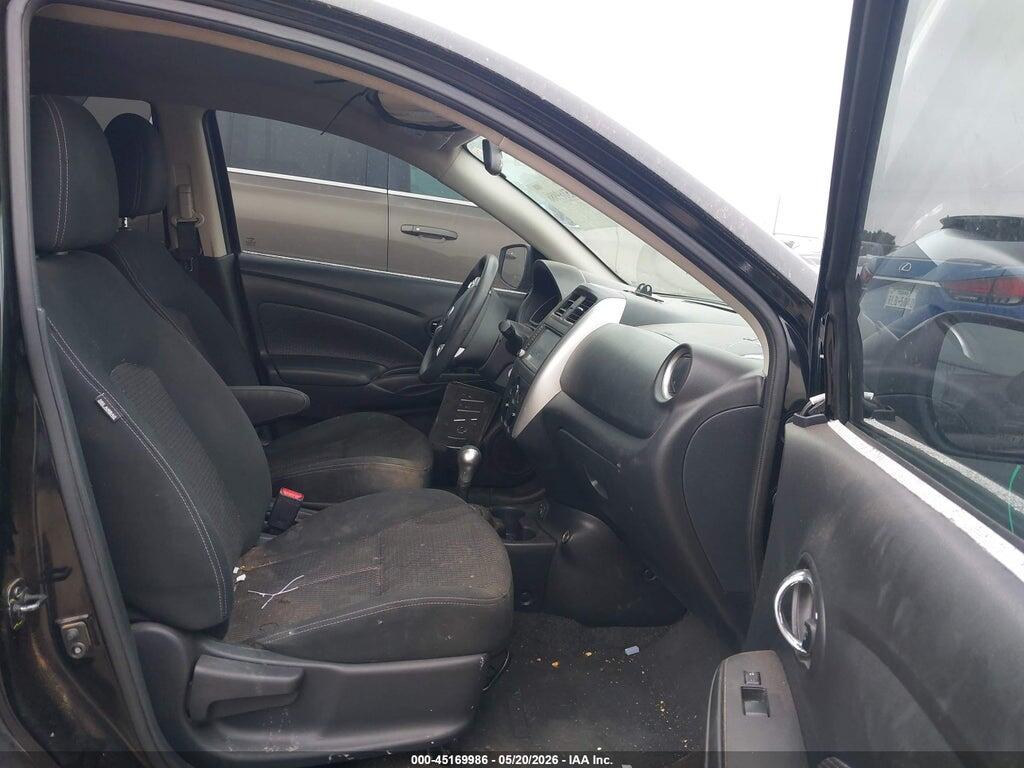 3N1CN7AP1KL818767 2019 NISSAN VERSA photo no. 5