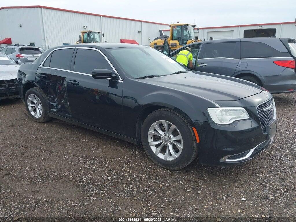 2C3CCAAG2FH830090 2015 CHRYSLER 300 photo no. 1