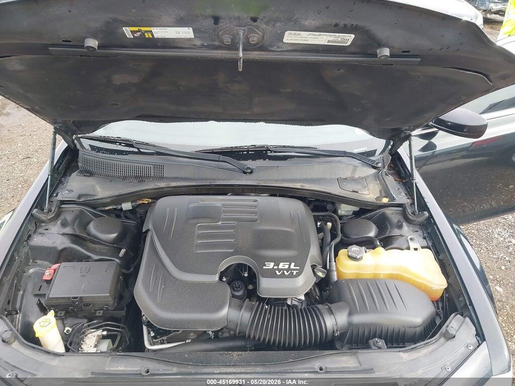 2C3CCAAG2FH830090 2015 CHRYSLER 300 photo no. 10