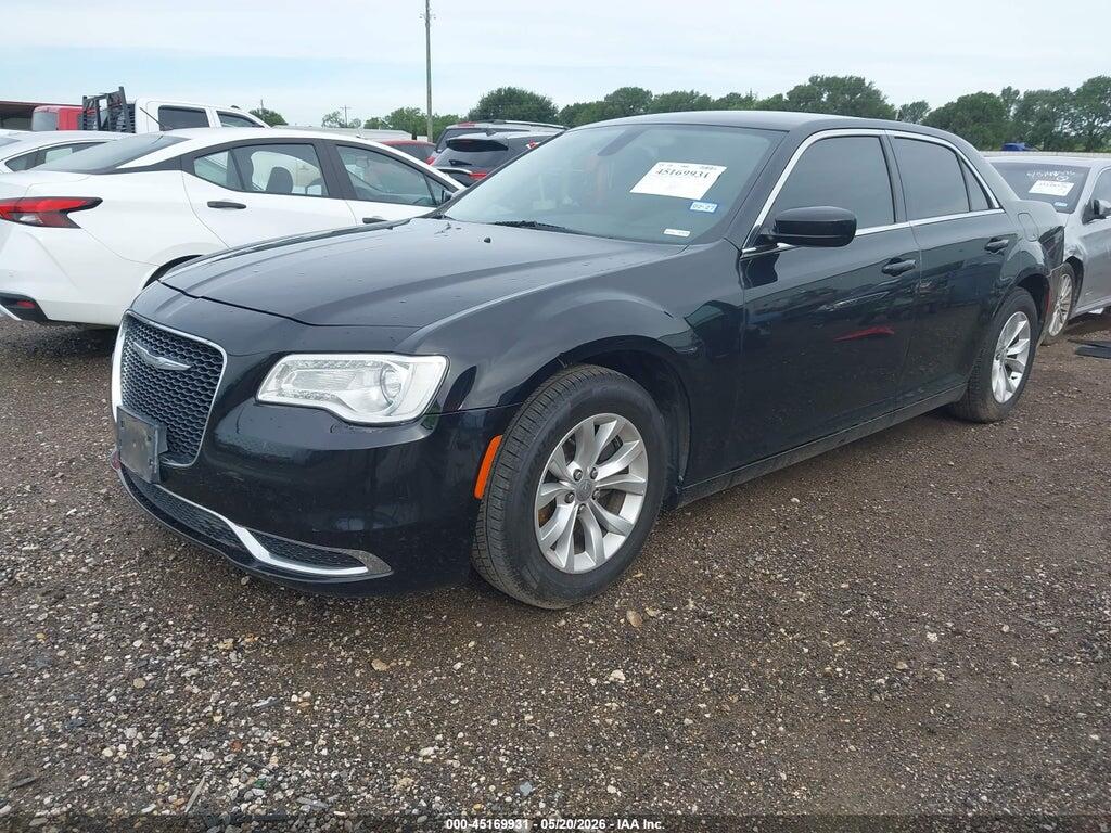 2C3CCAAG2FH830090 2015 CHRYSLER 300 photo no. 2
