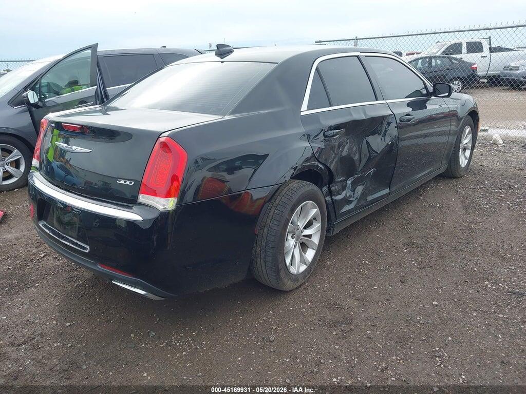 2C3CCAAG2FH830090 2015 CHRYSLER 300 photo no. 4