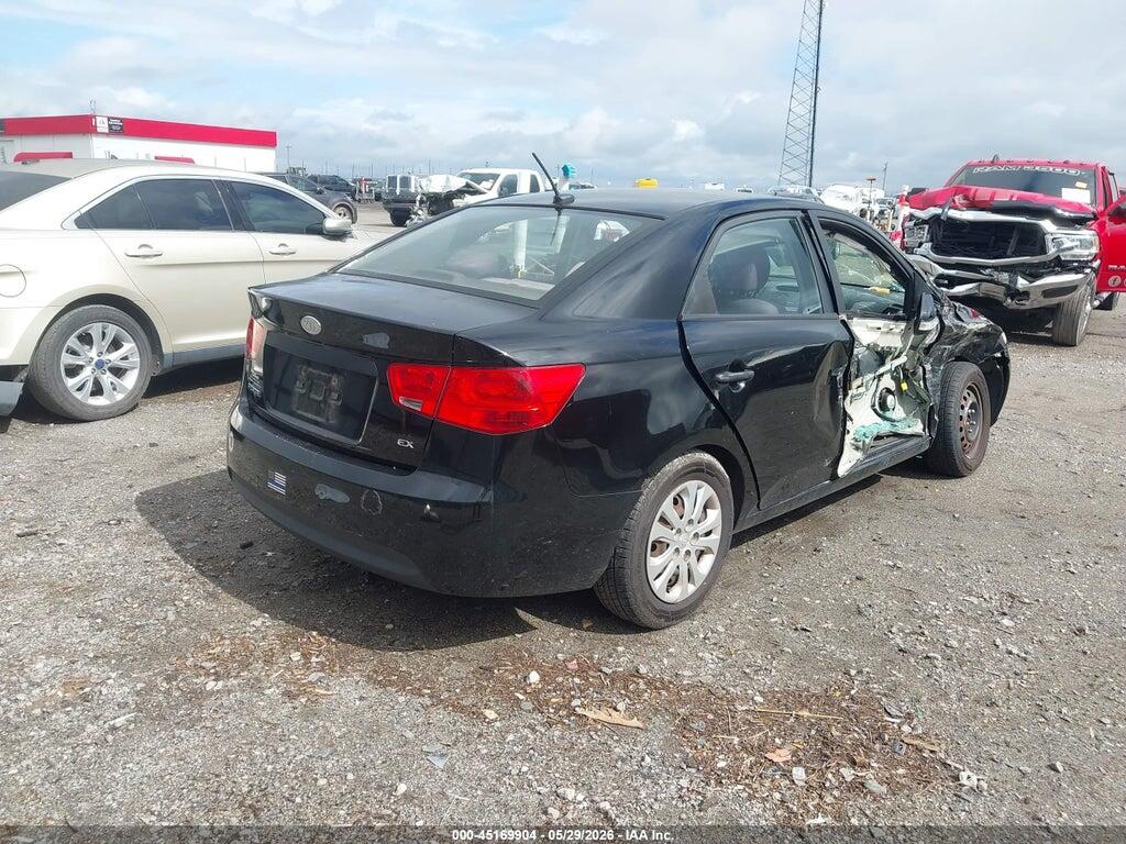 KNAFU4A2XA5829469 2010 KIA FORTE photo no. 4