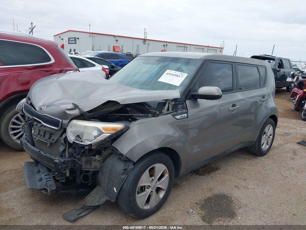 KNDJN2A25F7205055 2015 KIA SOUL photo no. 2