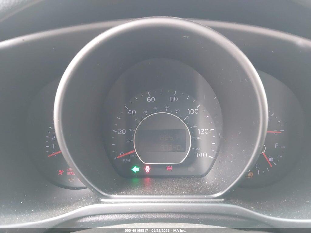 KNDJN2A25F7205055 2015 KIA SOUL photo no. 7