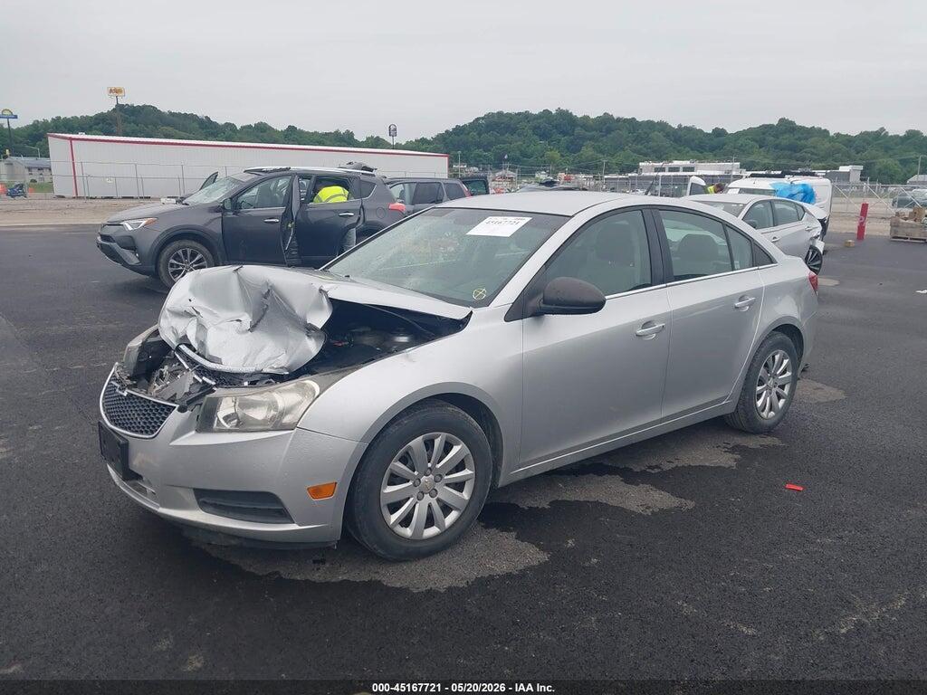 1G1PC5SH0B7216052 2011 CHEVROLET CRUZE photo no. 2