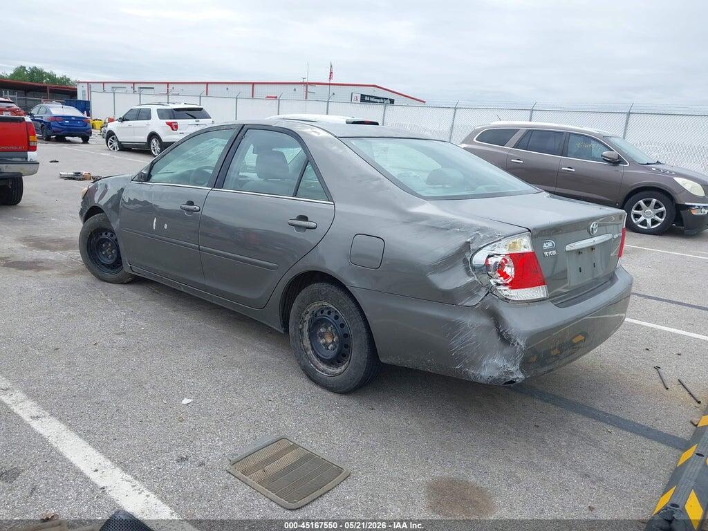 4T1BE32K65U611740 2005 TOYOTA CAMRY photo no. 3