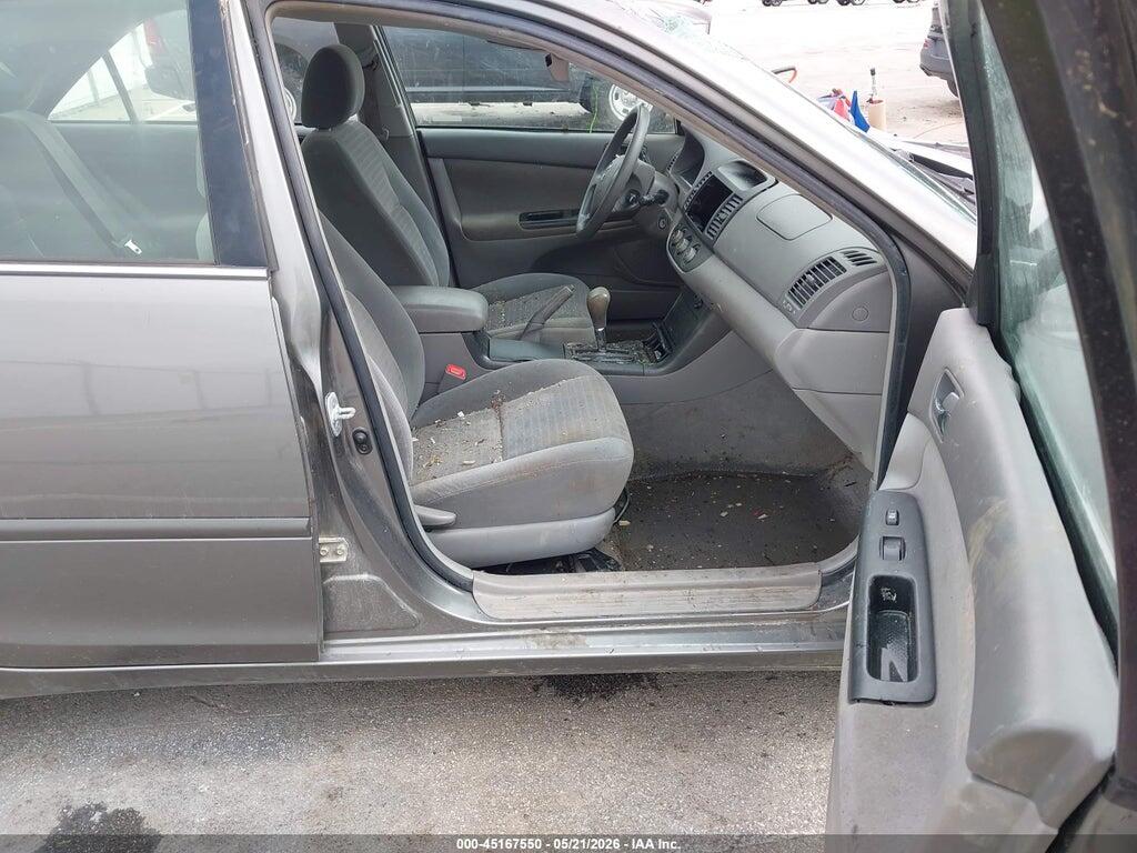 4T1BE32K65U611740 2005 TOYOTA CAMRY photo no. 5