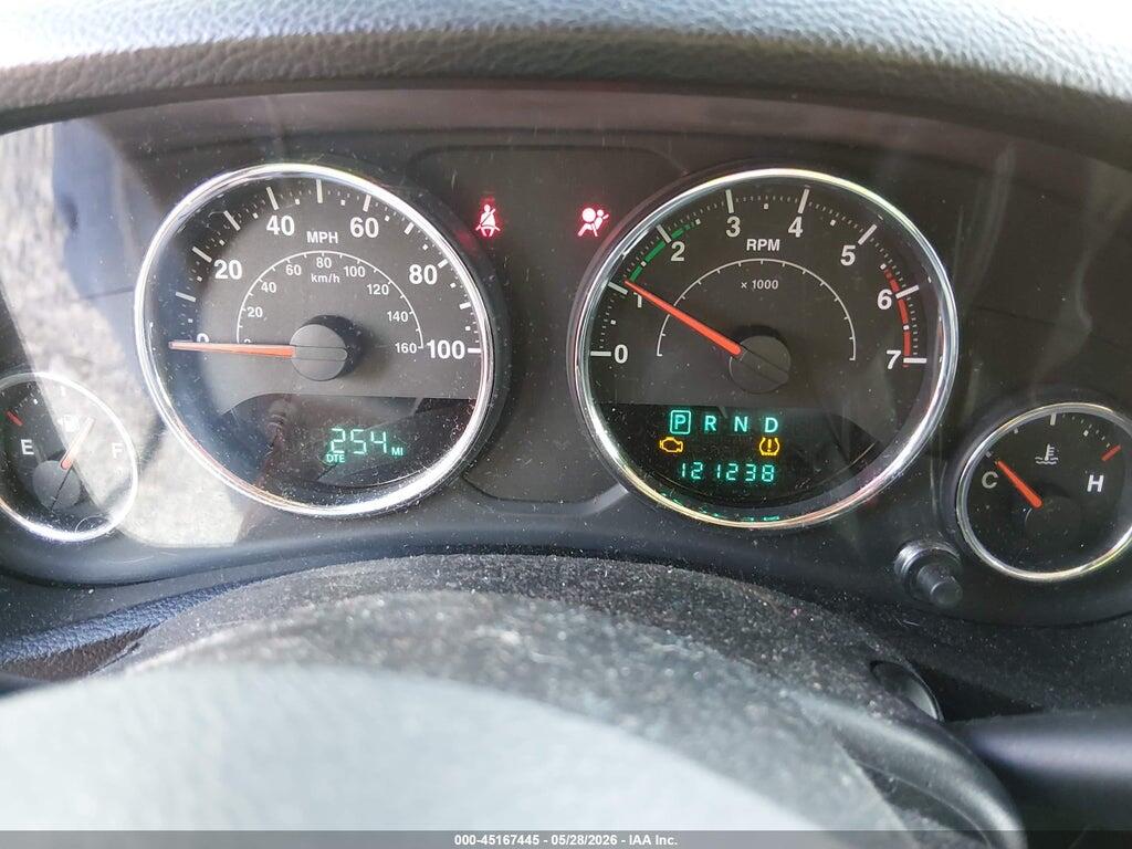 1J4BA3H12BL545956 2011 JEEP WRANGLER UNLIMITED photo no. 7