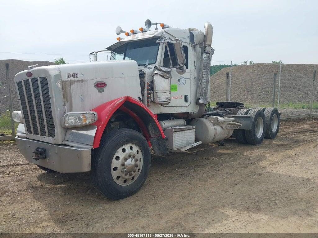 1XPWD49X5ED219640 2014 PETERBILT 388 photo no. 2