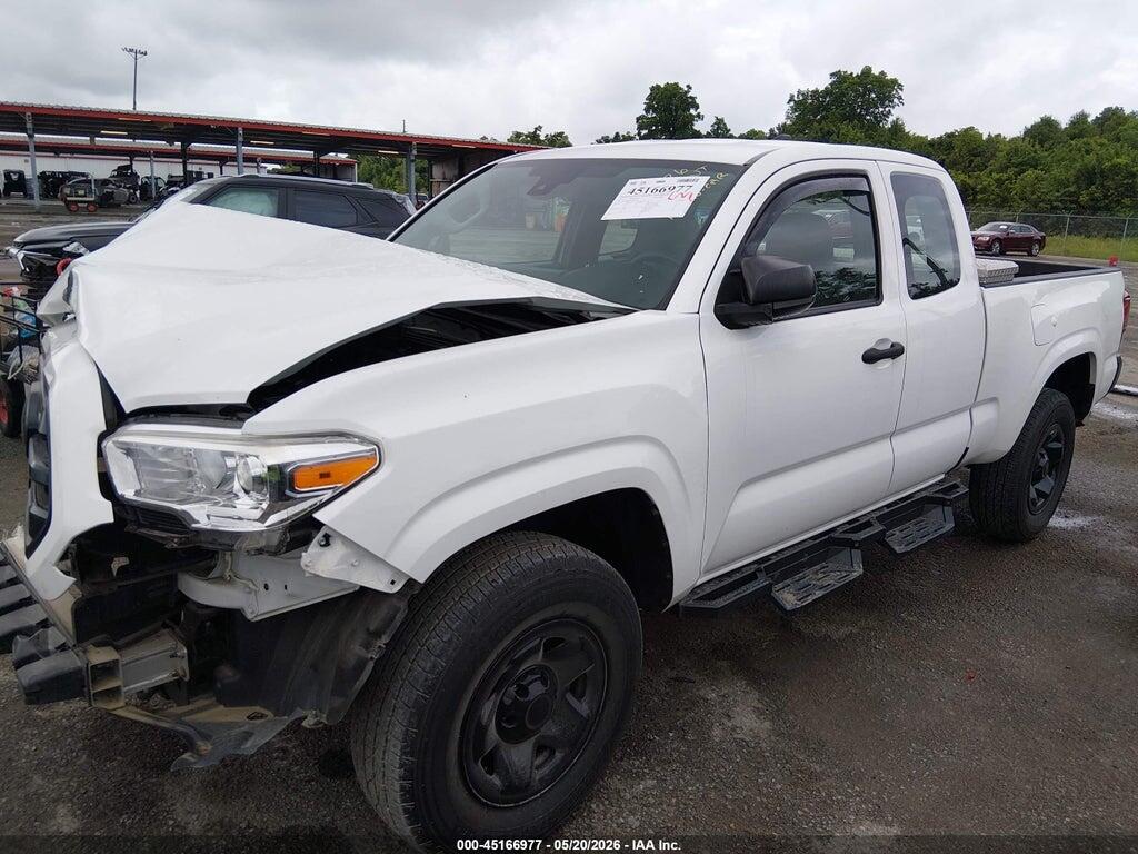 5TFRX5GN1JX106970 2018 TOYOTA TACOMA photo no. 2