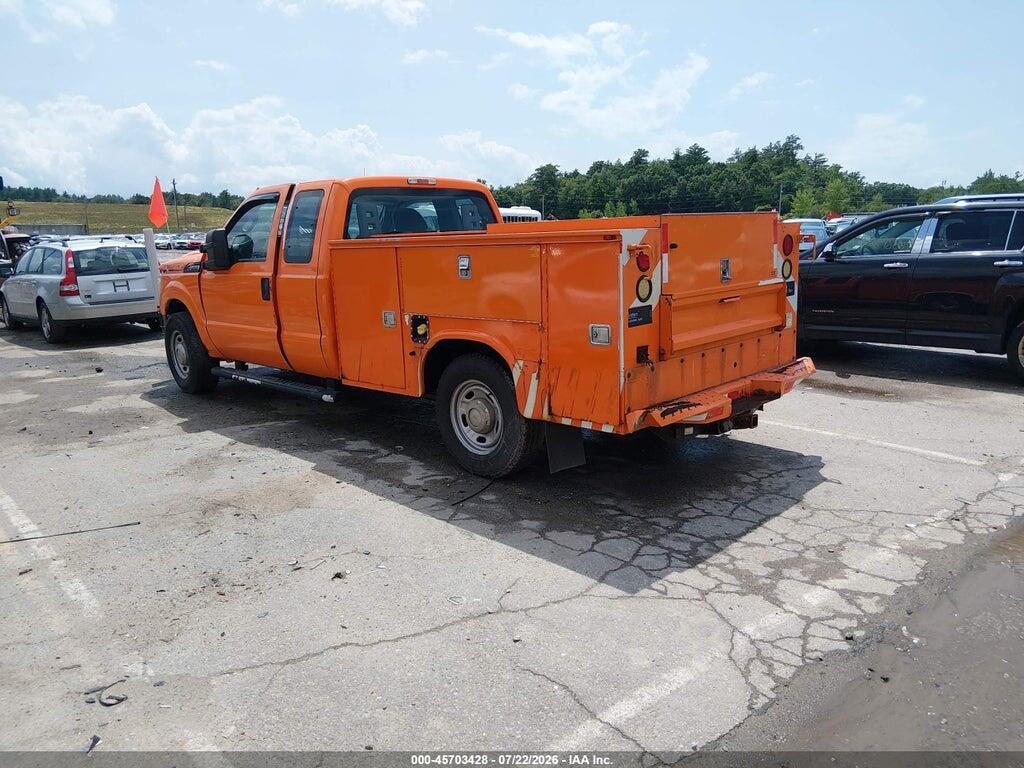 1FT7X2A63FEB32710 2015 FORD F-250 photo no. 3