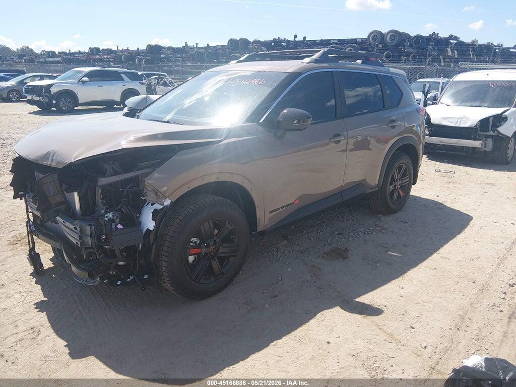 5N1BT3BB0TC794223 2026 NISSAN ROGUE photo no. 2