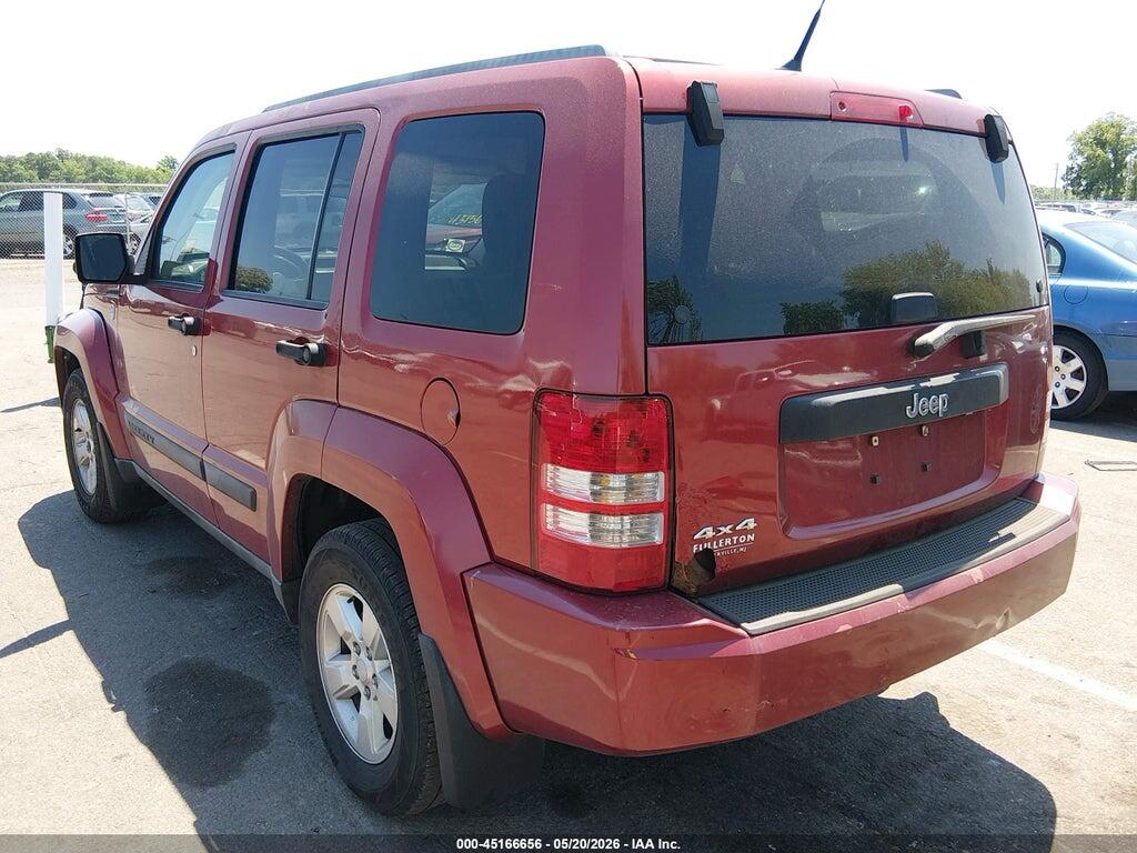 1J4PN2GK3BW532985 2011 JEEP LIBERTY photo no. 3