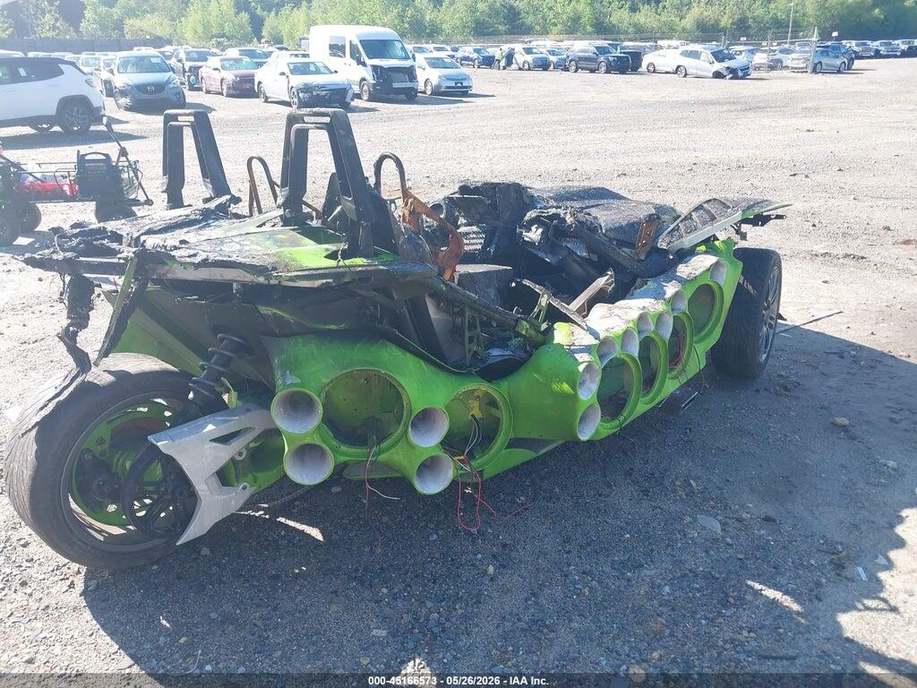 57XAASFA9G7112785 2016 POLARIS SLINGSHOT photo no. 3
