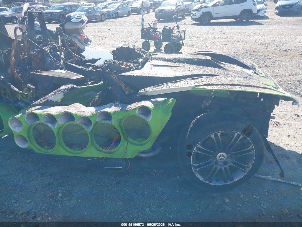 57XAASFA9G7112785 2016 POLARIS SLINGSHOT photo no. 9