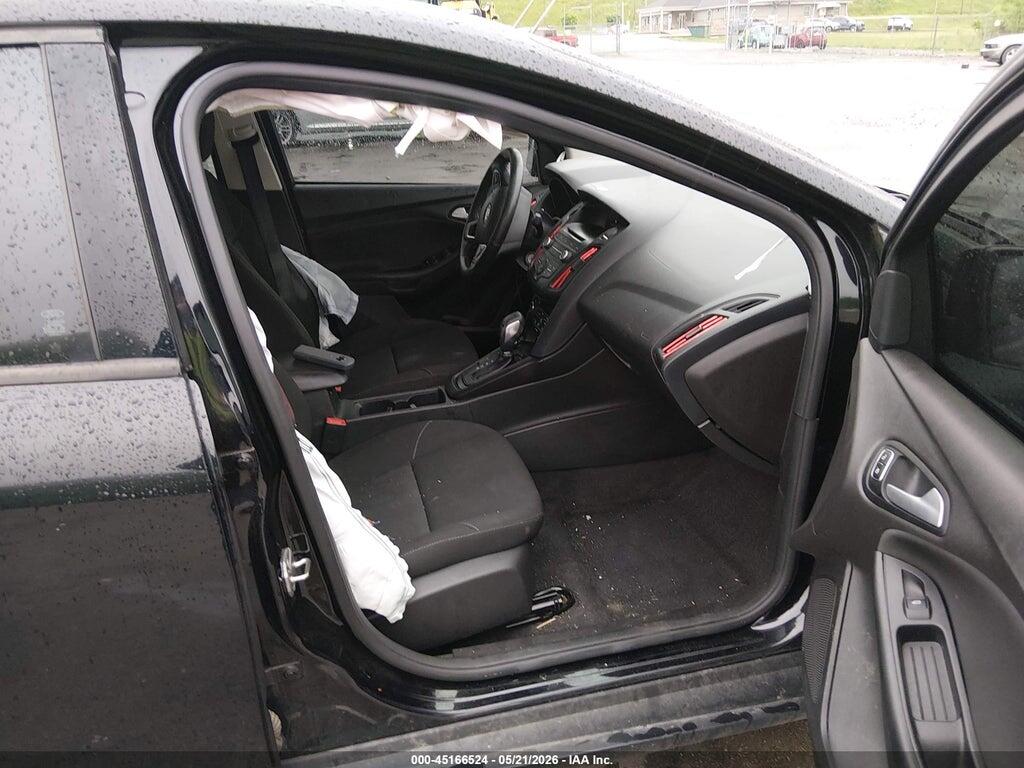 1FADP3FE4HL302618 2017 FORD FOCUS photo no. 5