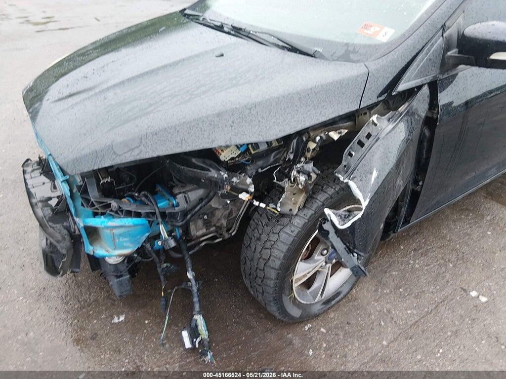 1FADP3FE4HL302618 2017 FORD FOCUS photo no. 6