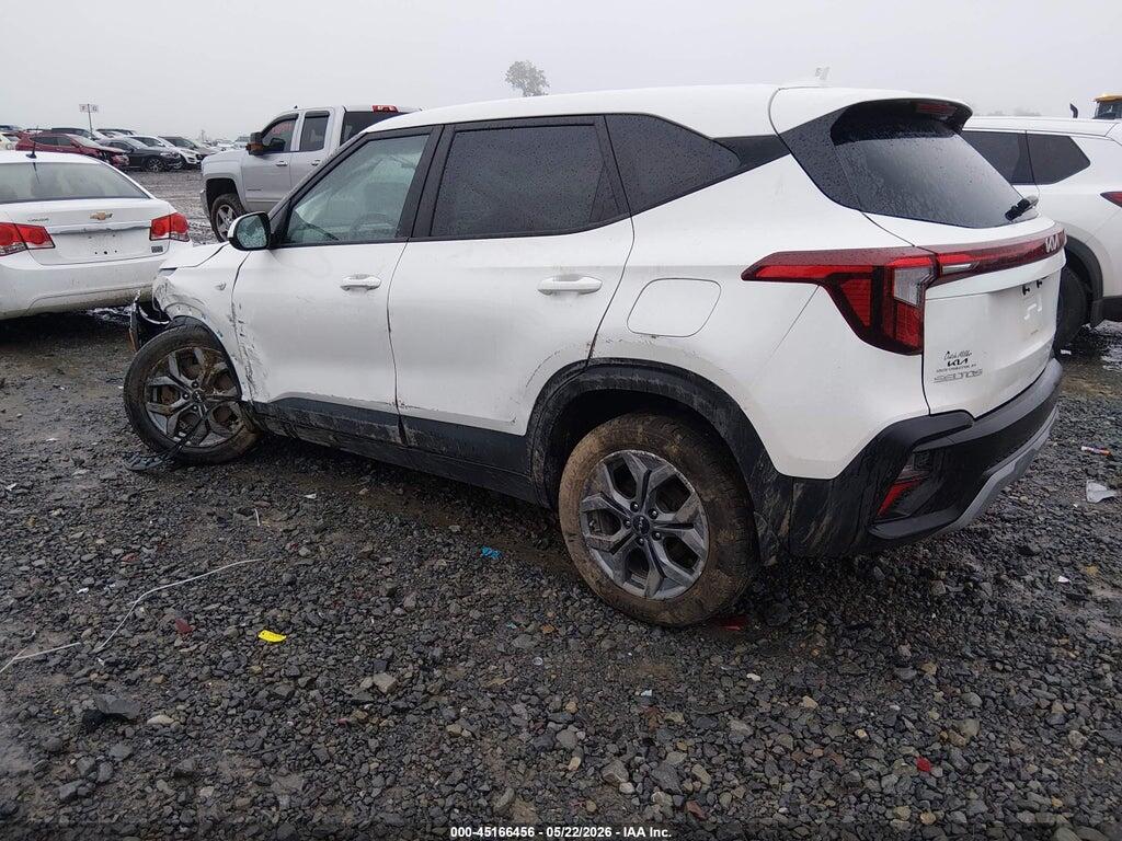 KNDEPCAA0R7620295 2024 KIA SELTOS photo no. 3