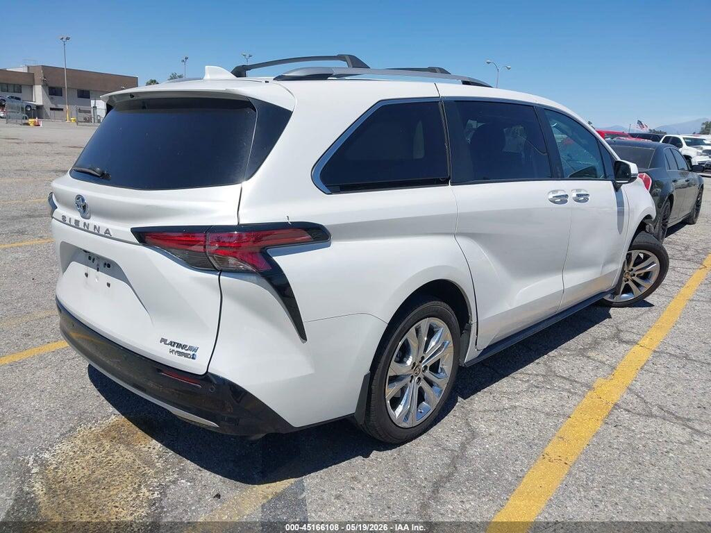 5TDERKEC3RS209317 2024 TOYOTA SIENNA photo no. 4