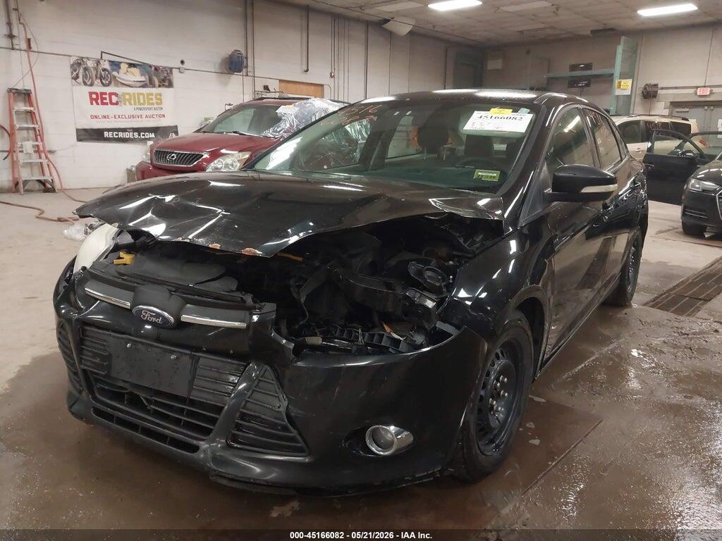 1FAHP3F24CL218783 2012 FORD FOCUS photo no. 6