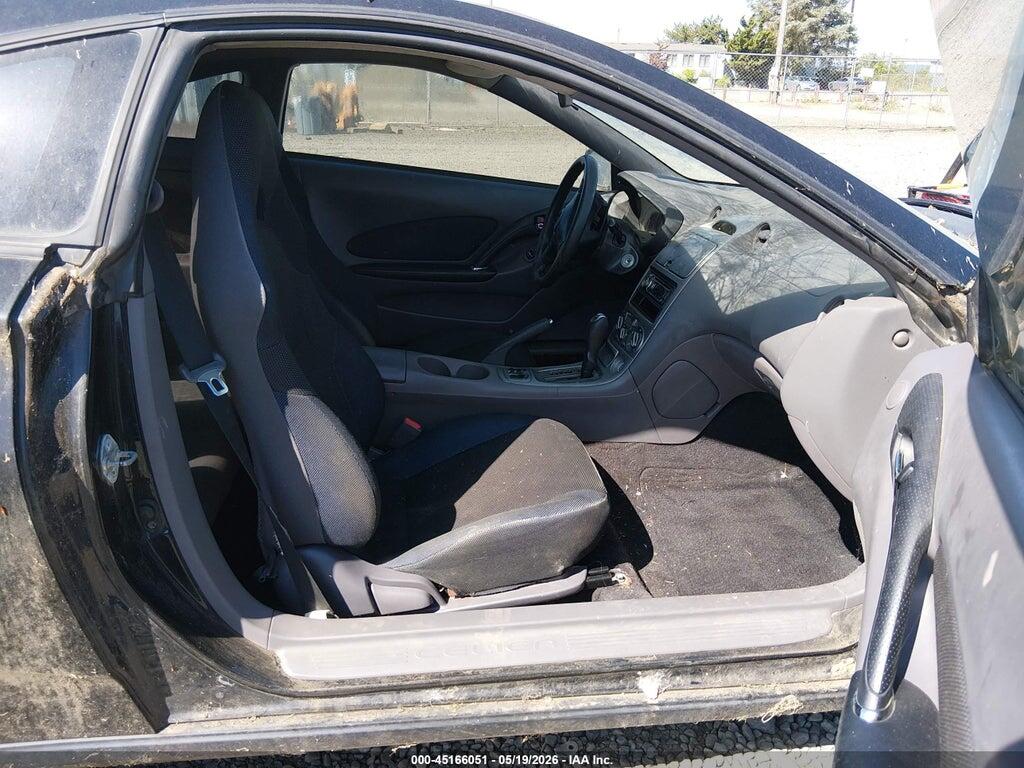 JTDDR32T720121725 2002 TOYOTA CELICA photo no. 5