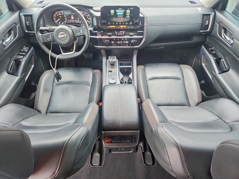 2023 NISSAN PATHFINDER SL — Фото 8 из 13