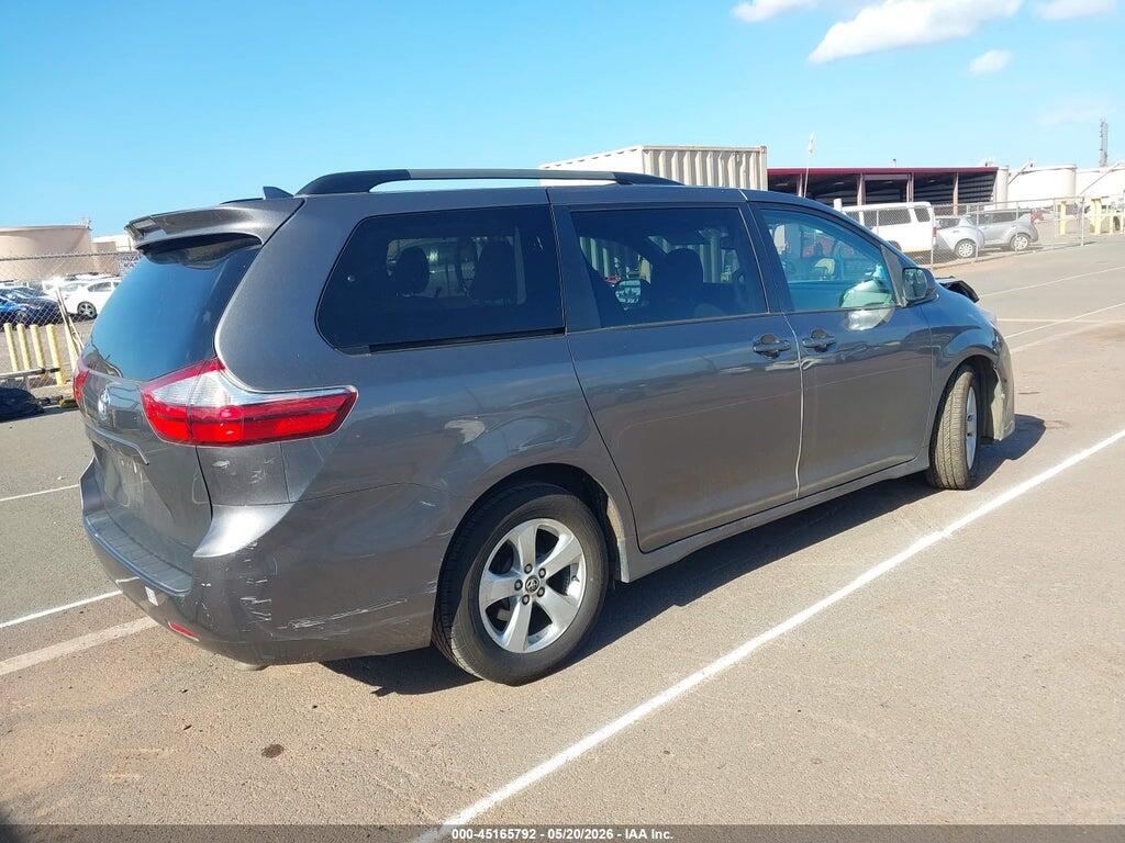5TDKZ3DC4JS901875 2018 TOYOTA SIENNA photo no. 4