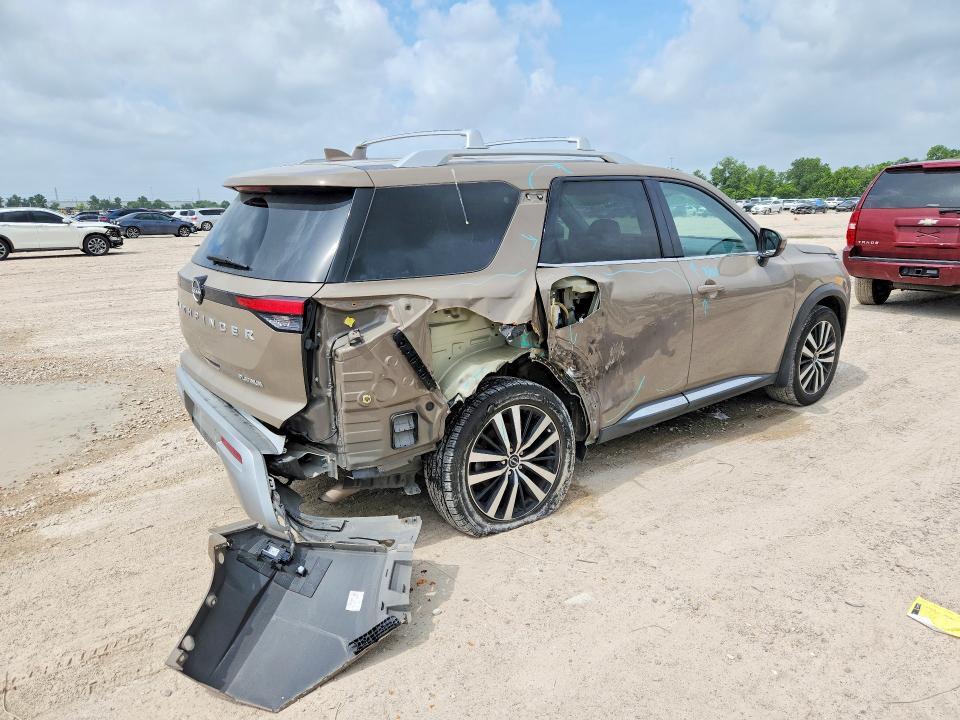 2023 NISSAN PATHFINDER PLATINUM — Фото 3 из 14
