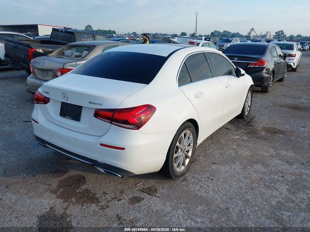 WDD3G4FB8KW021788 2019 MERCEDES-BENZ A 220 photo no. 4