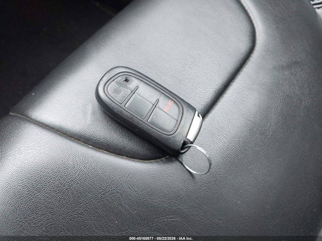 1C4PJMLB9KD181935 2019 JEEP CHEROKEE photo no. 11