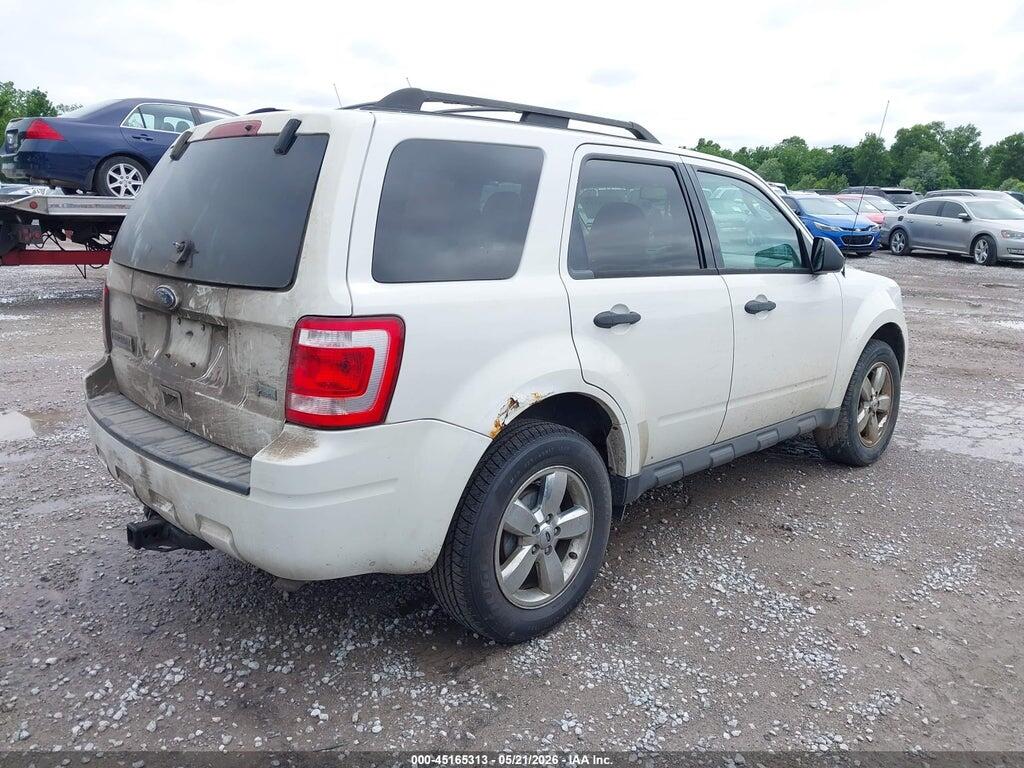 1FMCU0DG8BKA29760 2011 FORD ESCAPE photo no. 4