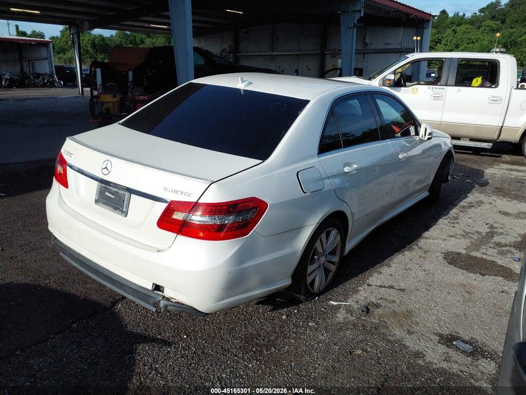 WDDHF2EB0CA583763 2012 MERCEDES-BENZ E 350 BLUETEC photo no. 4