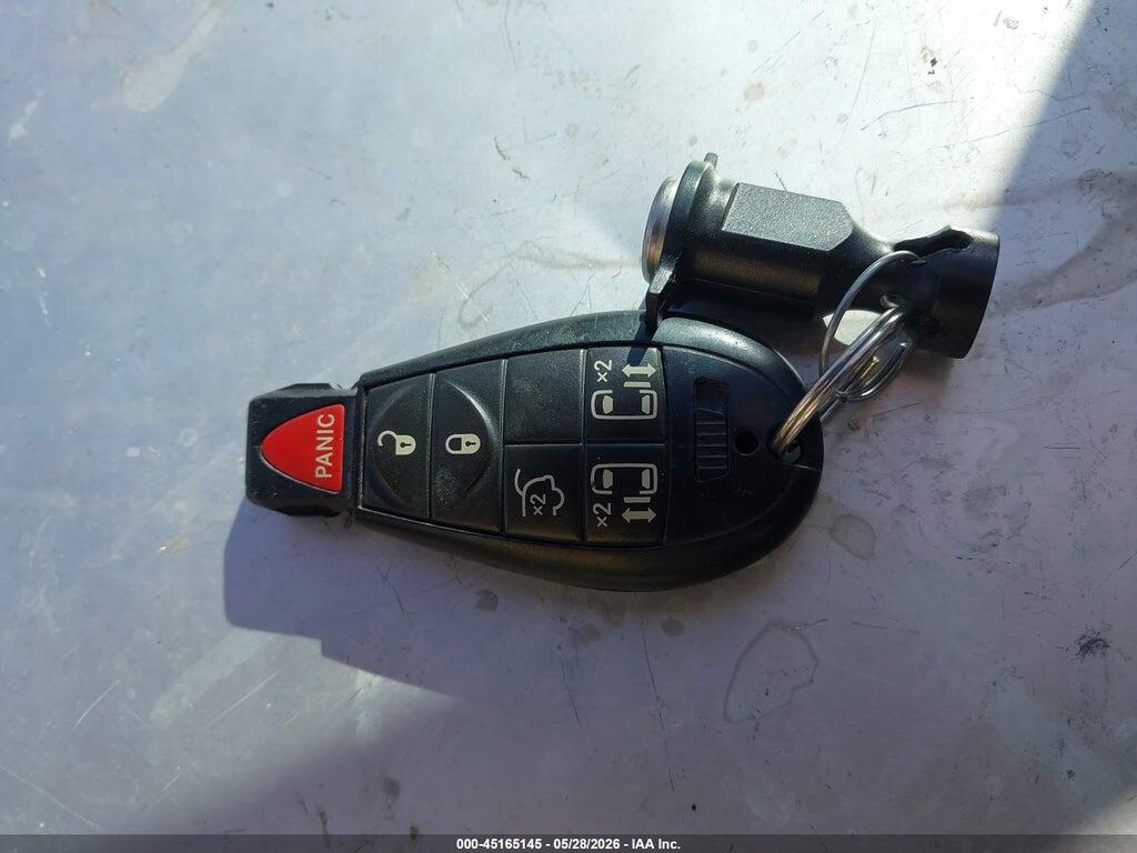 2C4RC1BG4ER237652 2014 CHRYSLER TOWN & COUNTRY photo no. 11
