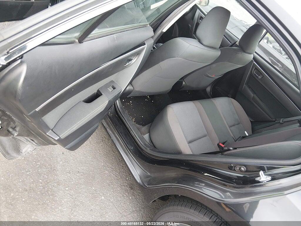 2T1BURHE7JC091440 2018 TOYOTA COROLLA photo no. 8