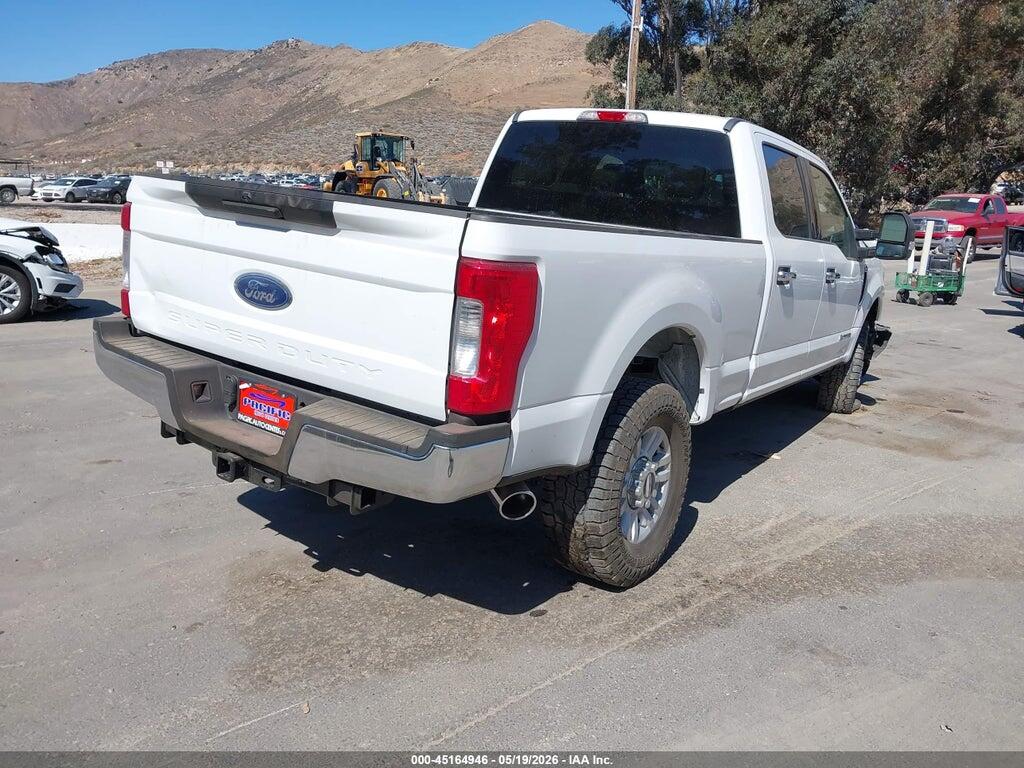 1FT7W2BT9HEF19479 2017 FORD F-250 photo no. 4