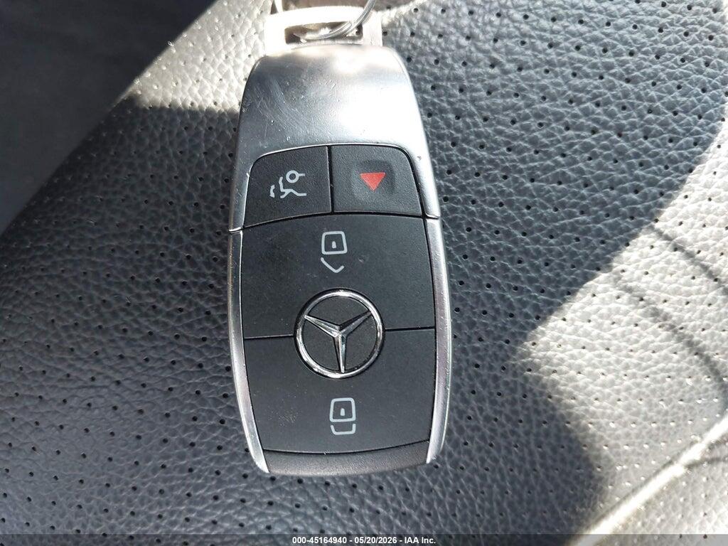 55SWF8EB9LU330175 2020 MERCEDES-BENZ C 300 photo no. 11