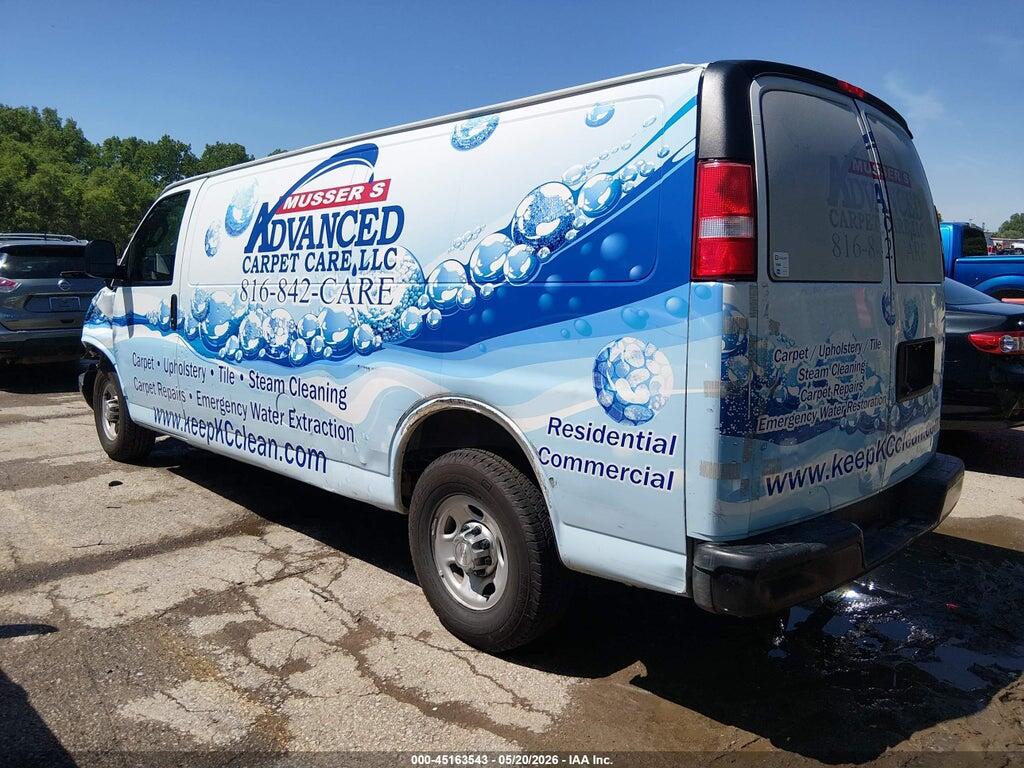 1GCWGBFF4G1144281 2016 CHEVROLET EXPRESS 2500 photo no. 3