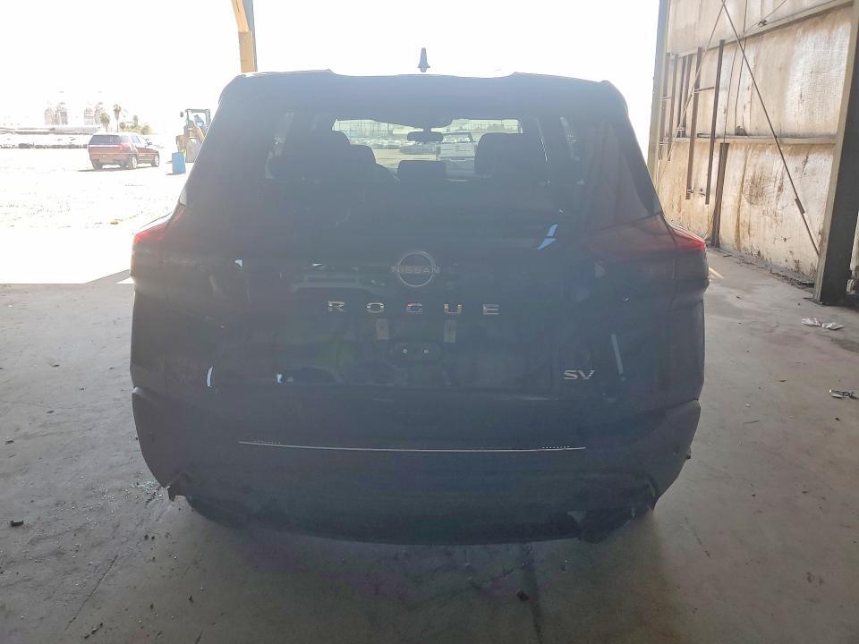 2023 NISSAN ROGUE SV — Фото 6 из 12