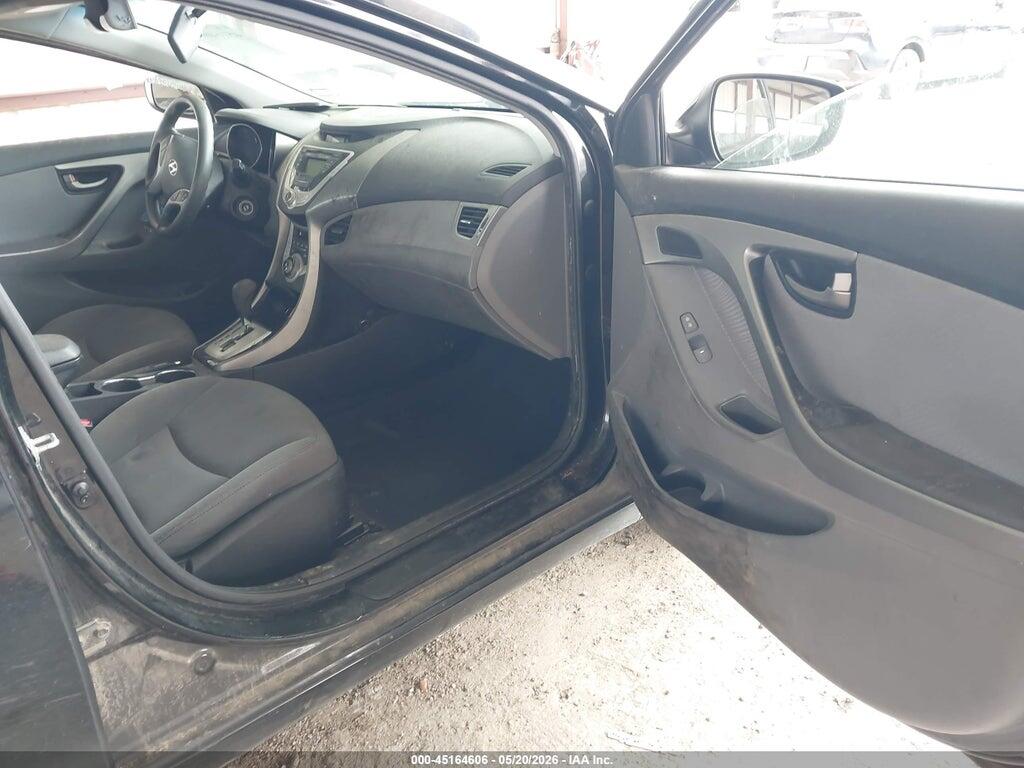 5NPDH4AE4DH151590 2013 HYUNDAI ELANTRA photo no. 5