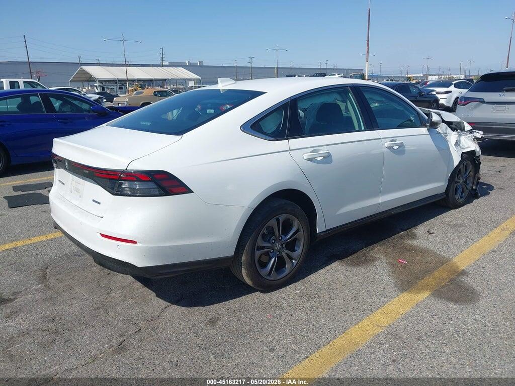 1HGCY2F64RA083101 2024 HONDA ACCORD HYBRID photo no. 4