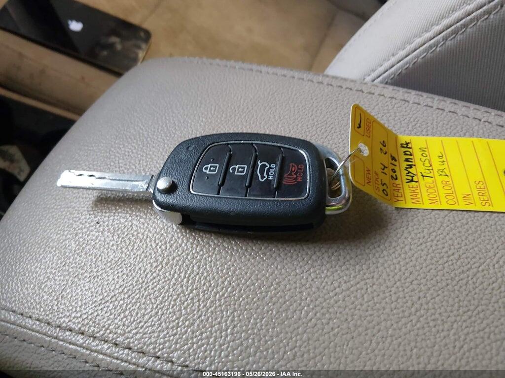 KM8J2CA46JU792744 2018 HYUNDAI TUCSON photo no. 11