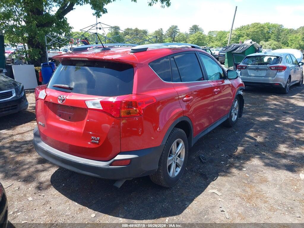 2T3RFREV2FW394037 2015 TOYOTA RAV4 photo no. 4