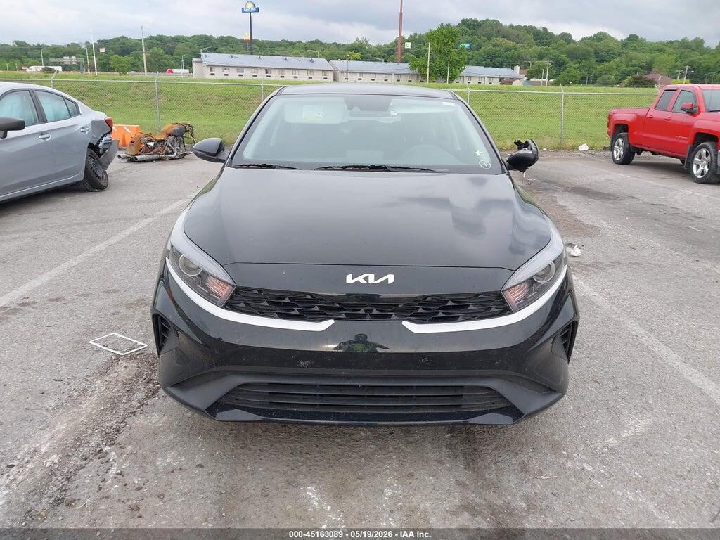 3KPF24AD3RE796910 2024 KIA FORTE photo no. 12