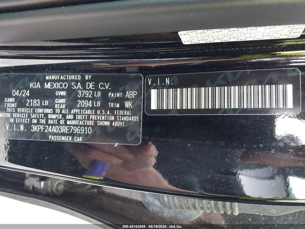 3KPF24AD3RE796910 2024 KIA FORTE photo no. 9